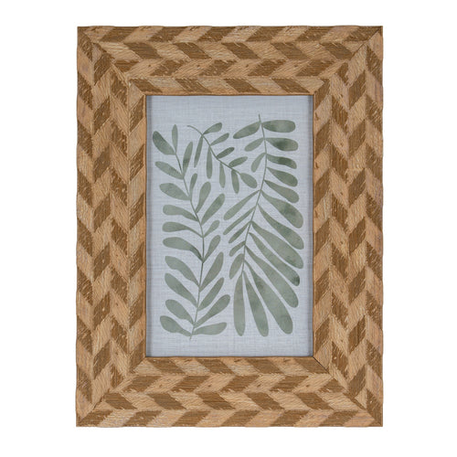 Carved Herringbone Brown Chevron 4X6 Wooden Picture Frame Product Image
